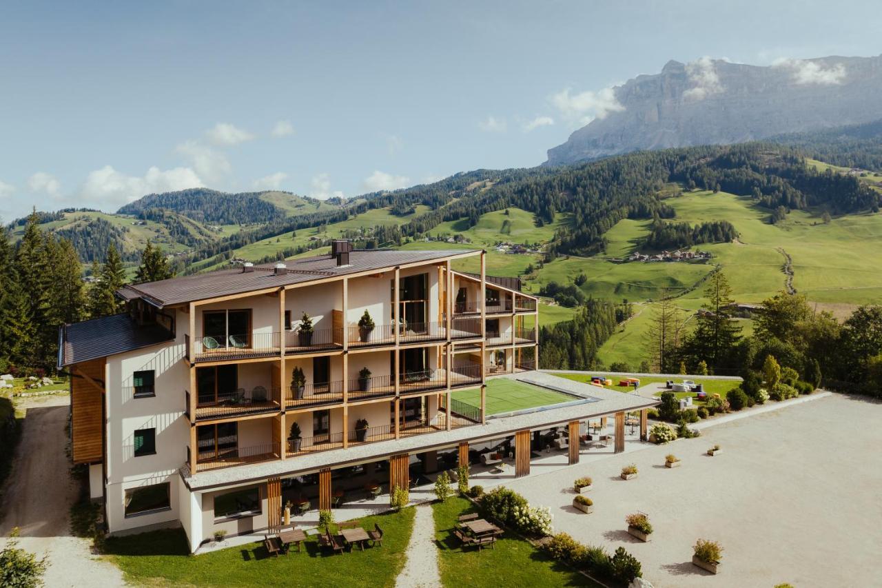 Hotel Lech Da Sompunt Badia  Exterior foto